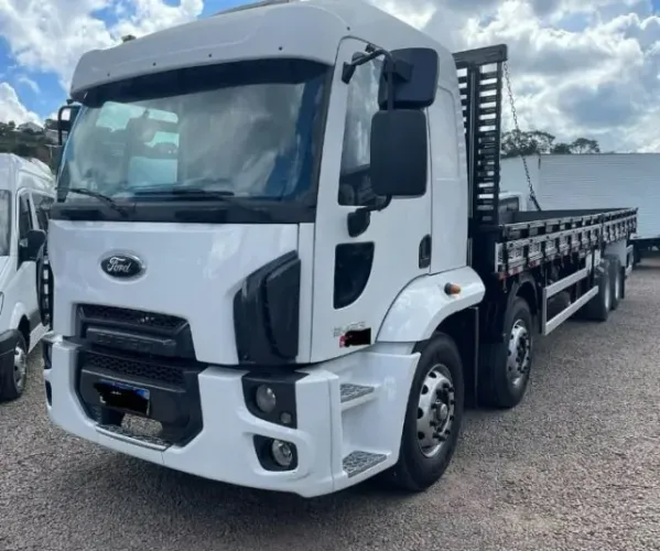 Ford cargo 2433 8x2 - 2013 | Carroceria
