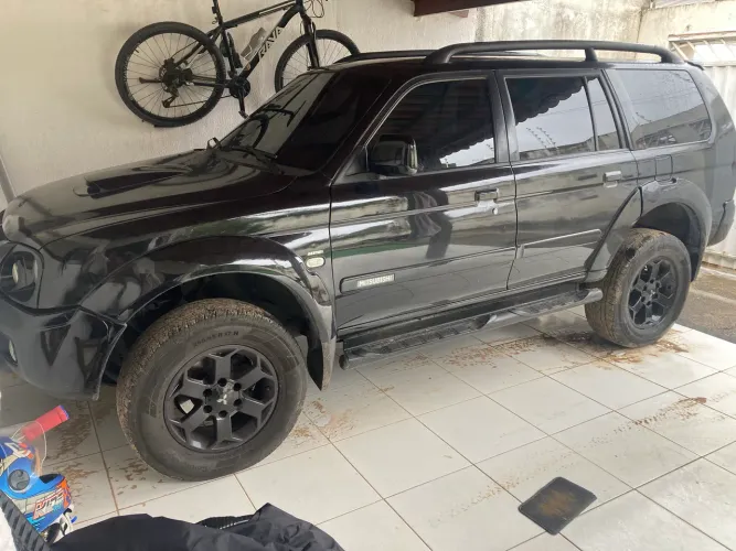 Mitsubishi Pajero Sport HPE 2.5 4X4 Diesel Aut. 2011