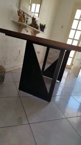 Mesa Estilo Industrial