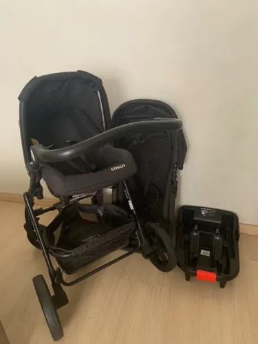 Carrinho de bebê completo Cosco