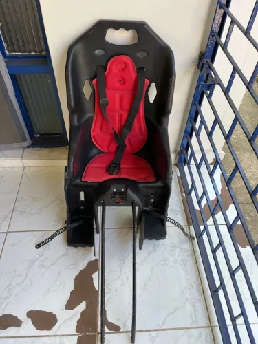 Cadeirinha de criança para bicicleta