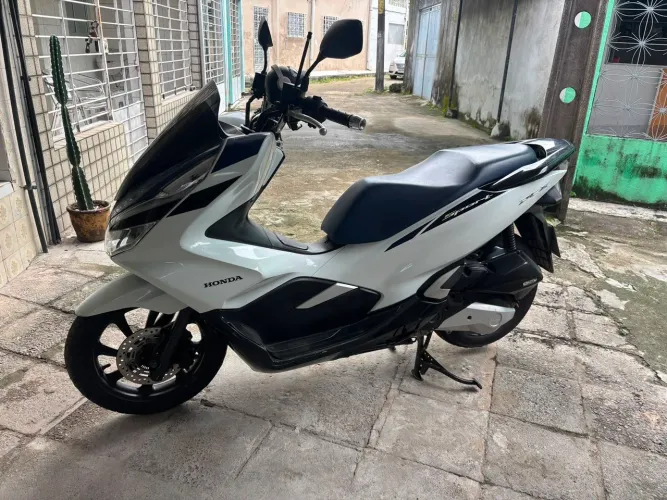 Vende-se Honda 2022