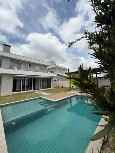 CASA LOCAÇÃO CALEDÔNIA CAMBORIÚ