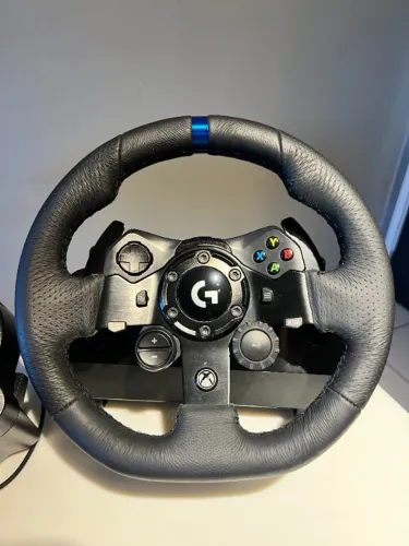 Volante Gamer Logitech G923 Xbox Series + Câmbio Logitech G Driving Force