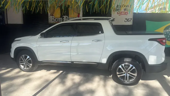 Fiat Toro Volcano 2.0 16V 4X4 TB Diesel Aut. 2017