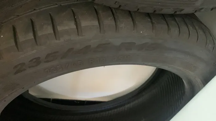 2 pneus Pirelli Scorpion