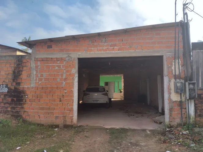 Casa à venda 300.000 Zerão