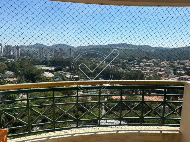Belo apartamento em Alphaville para aluguel no Condominio Classic