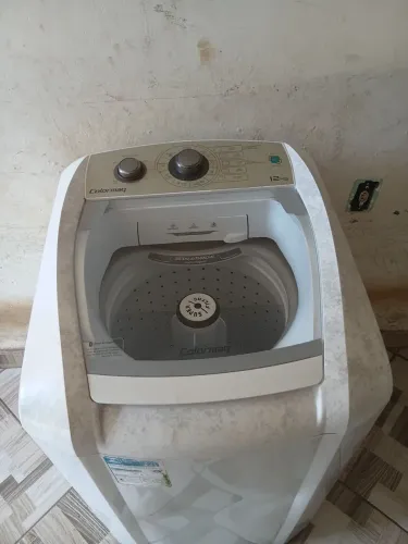Vendo máquina de lavar faz tudo , nao está ligando !!!