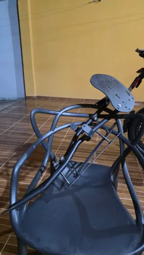 Suporte de Baú Superior para Yamaha MT-07 (2019+)