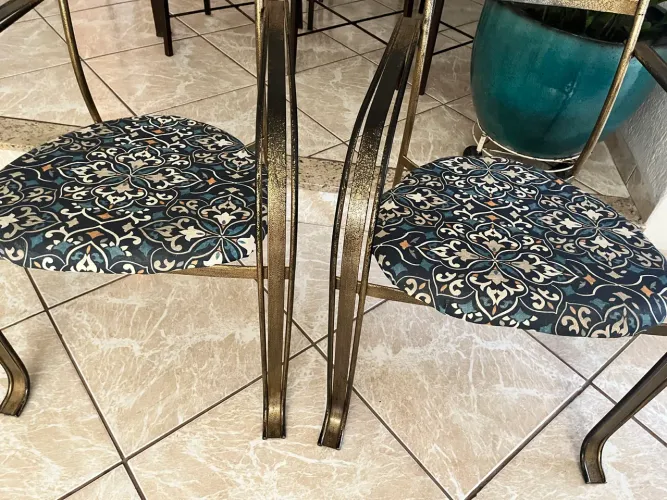 Cadeiras decorativas