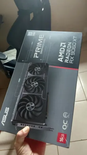 B850 Wi-Fi7 + RX 9060XT 16GB OC ( 3 ANOS DE GARANTIA