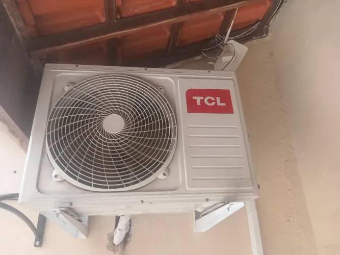 AR split 18.000 btus TLC 220V