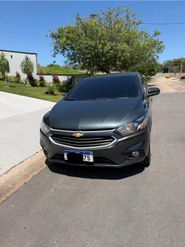 Chevrolet Onix Hatch LT 1.0 8V Flex Mec. 4P 2017