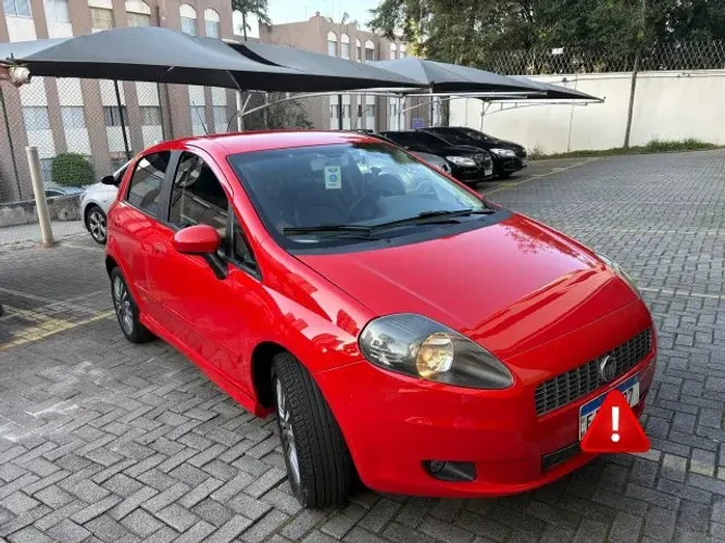 Fiat Punto Sporting 1.8 Flex 8v/16v 5P 2010