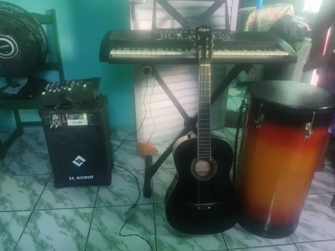 Conjunto de percussão