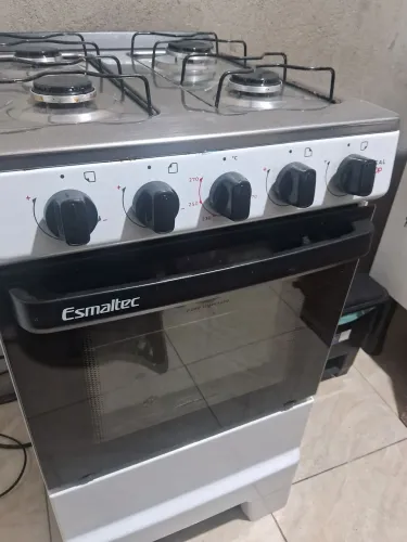 Fogão de cozinha 4 bocas novo