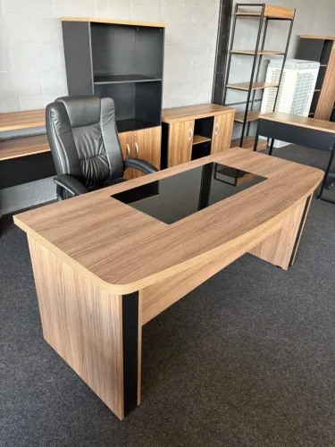 Mesa Escritório Curve Gold 180cm 40mm (Nova Direto da Fábrica)