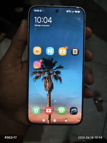 Poco F7 