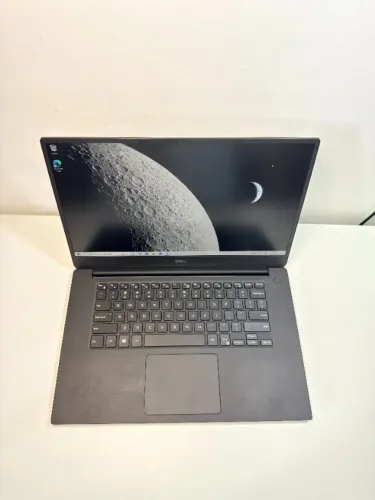 Notebook Dell XPS 15 9570 15.6" i7-8750H 4.1GHz, Ram 16 GB, NVME 1TB, GTX 1050TI 4GB Max-Q