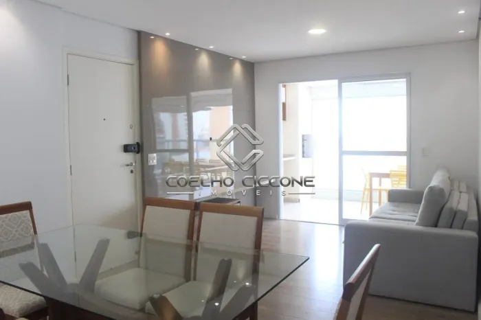 Apartamento com 3 dormitórios, 1 suíte, 2 banheiros ao total para Locação, 97m² por R$6.64
