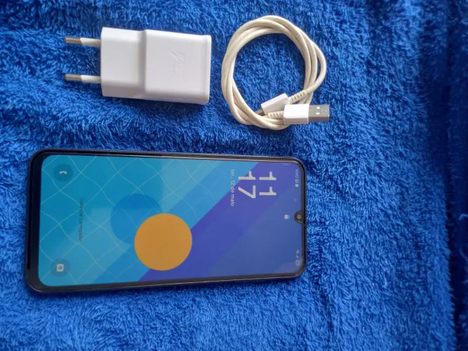 Celular em ótimo estado