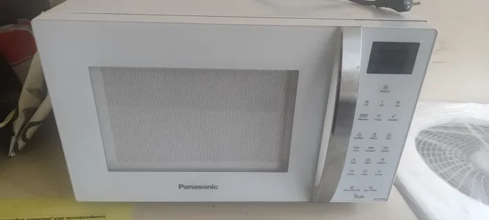 Microondas Panasonic completo