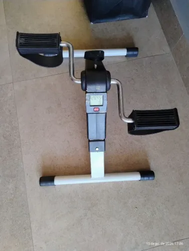 Mini bike ergométrica (bike de fisioterapia)