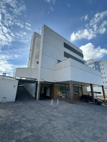 Prédio Comercial no Bairro Castelo/BH.