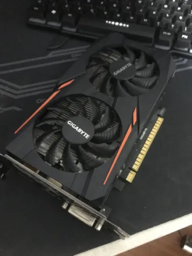 Placa de video 1050ti