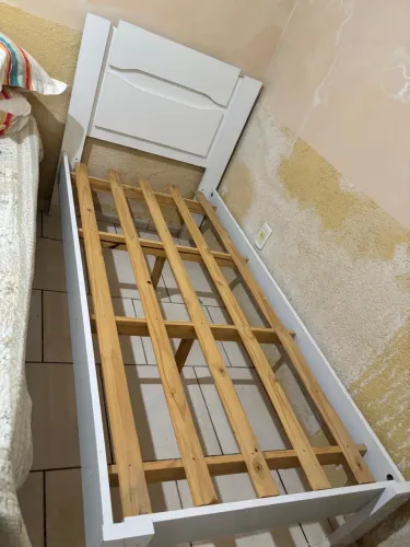 Cama de solteiro MDF
