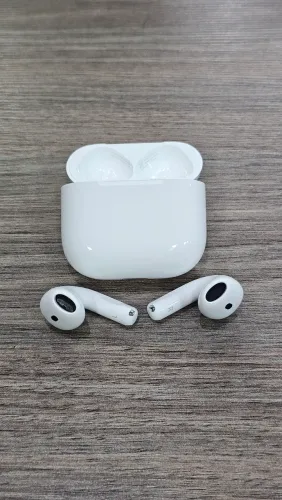 Airpods 4