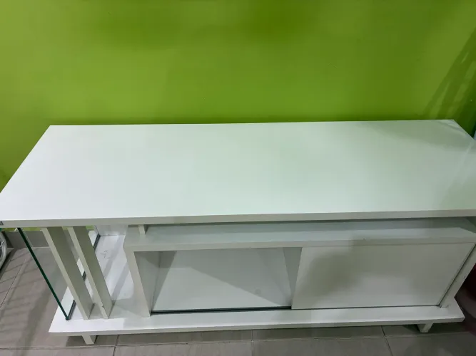 Rack de Madeira Laqueado Branco - R$ 200