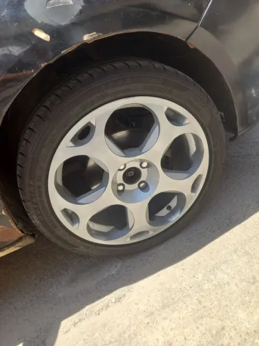 VENDO ou TROCO Jogo de Rodas 17