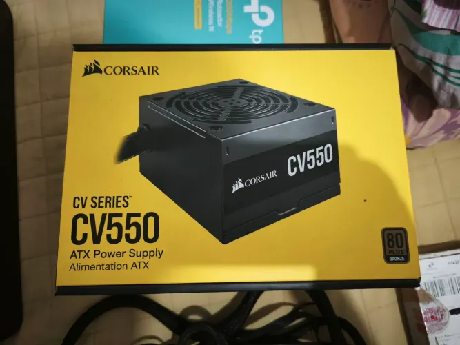 Fonte Gamer Corsair CV550