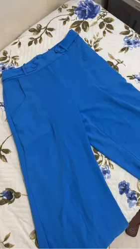 Calça pantalona azul