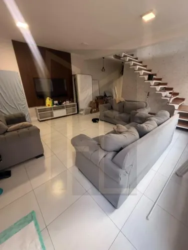 Casa para Locação em Itaquaquecetuba, Jardim dos Buritis, 3 dormitórios, 2 banheiros, 1 va