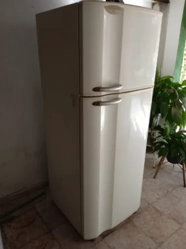 Geladeira Duplex Electrolux 430 Litros
