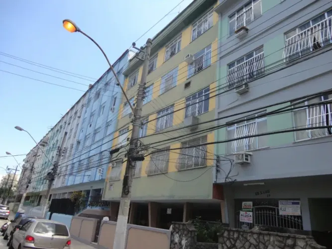 Apartamento de 2 Quartos para alugar no Fonseca | Próximo à Alameda e fácil acesso à Ponte