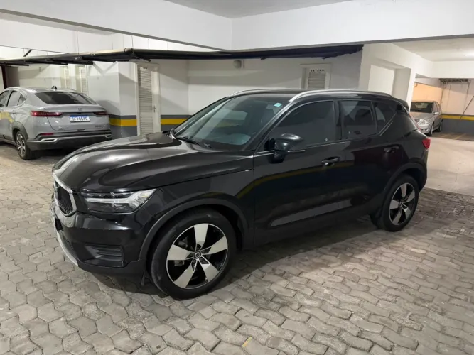 Volvo XC40 T-5 Momentum 2.0 252cv AWD 2019