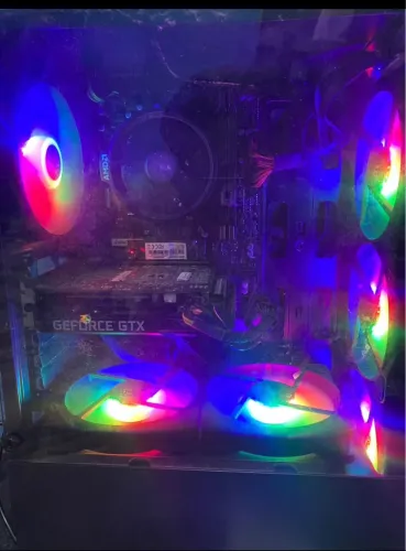 Pc gamer Ryzen 5 4600GT, GTX 1660 Super, 16 GB RAM 3200mhz