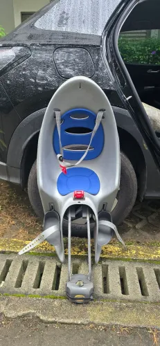 Cadeirinha de bicicleta para criança