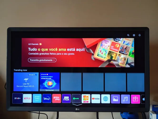 Tv LG 32 polegadas Smart !! Entra todos aplicativos e rapidamente e canais LG !!