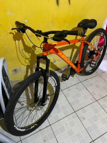 Aro 29 absolute toda Shimano toda no rolamento cela de gel tenho documento 3 mês de usso