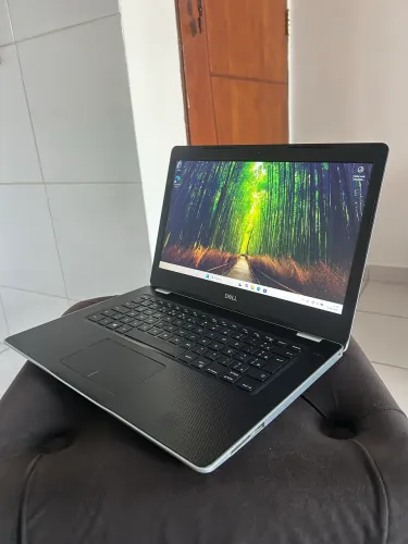Notebook Dell 8Th I5 8GB+SSD 256GB - Estado de Loja