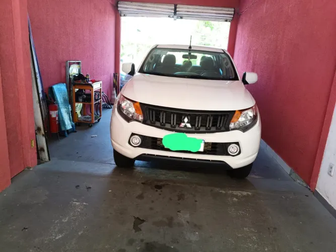 Mitsubishi L200 Tri. Outd. GLX 2.4 CD 4X4 Die. MEC 2022