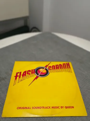 Disco de vinil: Queen - Flash Gordon
