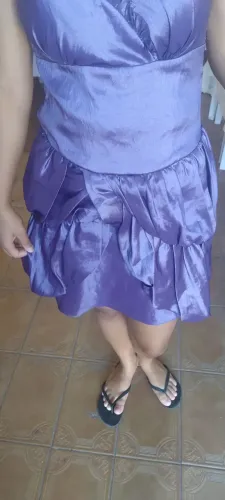 Vestido de festa NOVOS 29 reais, Fundo de loja.
