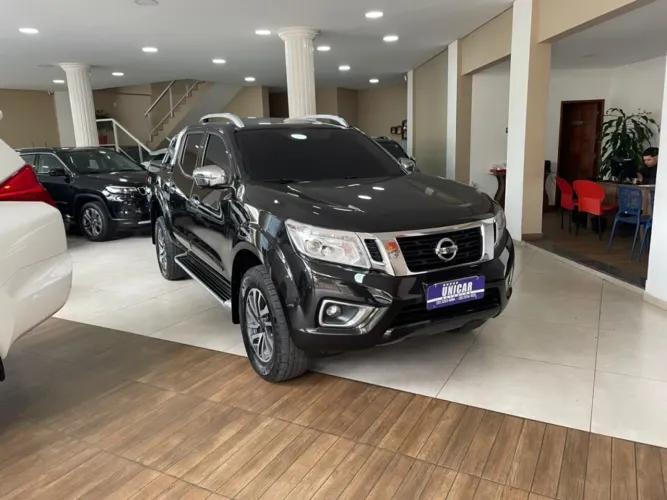 Nissan Frontier LE CD 4X4 2.3 Bi-TB Diesel Aut. 2022