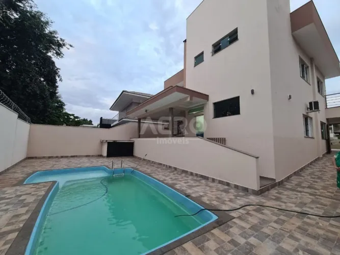 Casa com 272 m² e 4 quartos em Chácaras Odete, Bauru - SP